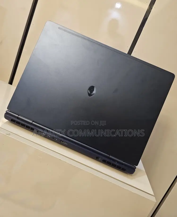 Laptop Dell 32GB Intel Core Ultra 7 SSD 1T