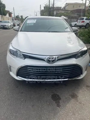 Toyota Avalon XLE 4dr Sedan (3.5L 6cyl 6A) 2014 White