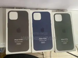 Official Apple iPhone 15 Plus Silicone Case