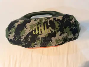 JBL Boombox 4