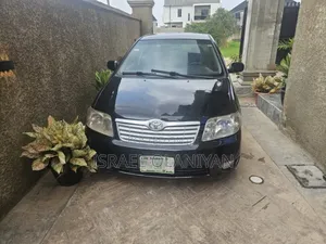 Toyota Corolla 2006 Black