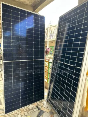 750watts Jinko Panel