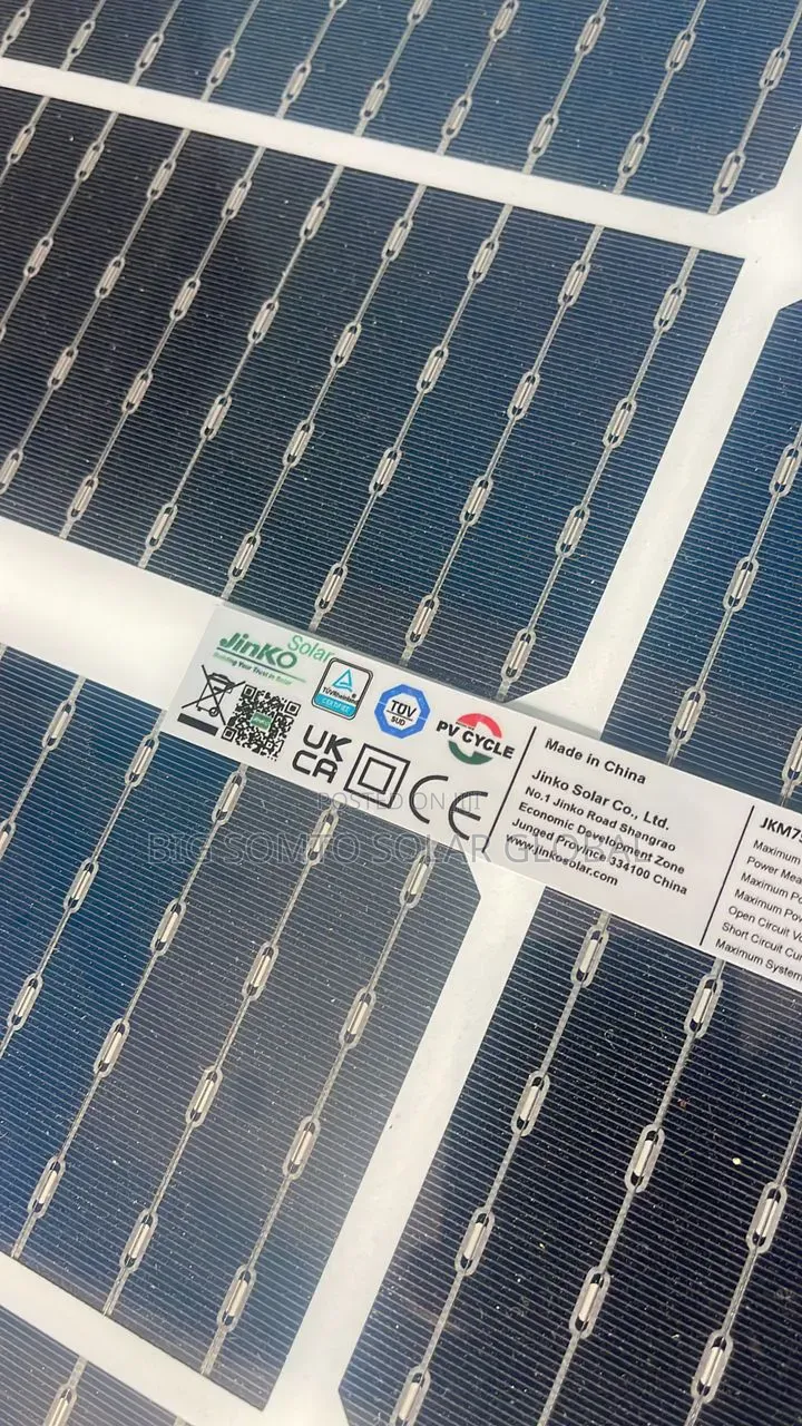 750watts Jinko Panel