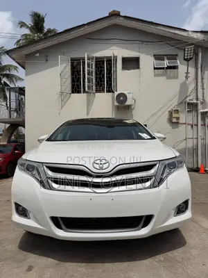 Toyota Venza Limited AWD V6 2013 White