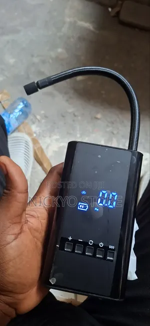 Wireless Digital Air Pump (Portable Tyre Inflator)
