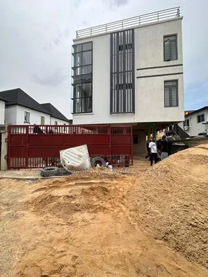 Studio Apartment in Lekki Conservation, Chevron for rent