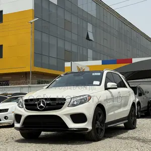 Mercedes-Benz GLE-Class 2016 White