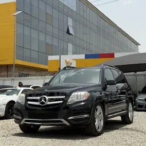 Mercedes-Benz GLK-Class 2013 Black