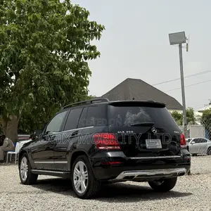 Mercedes-Benz GLK-Class 2013 Black