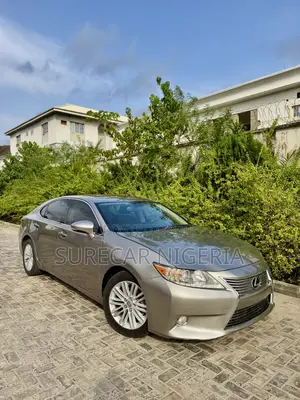 Lexus ES 350 FWD 2015 Gray