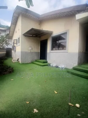 3bdrm Bungalow in Wuse 2 for rent