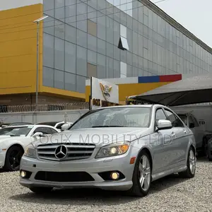 Mercedes-Benz C300 2009 Silver