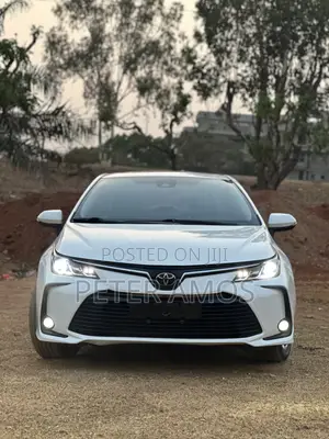 Toyota Corolla 2021 White