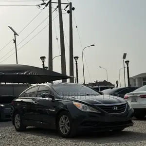 Hyundai Sonata 2012 Black