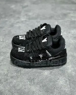 Louis Vuitton Trainer Maxi Black Crystals Sneakers
