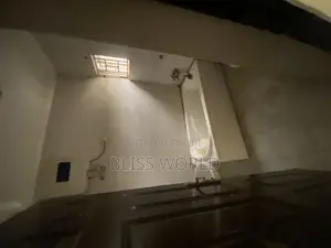 3bdrm Block of Flats in Utako for rent