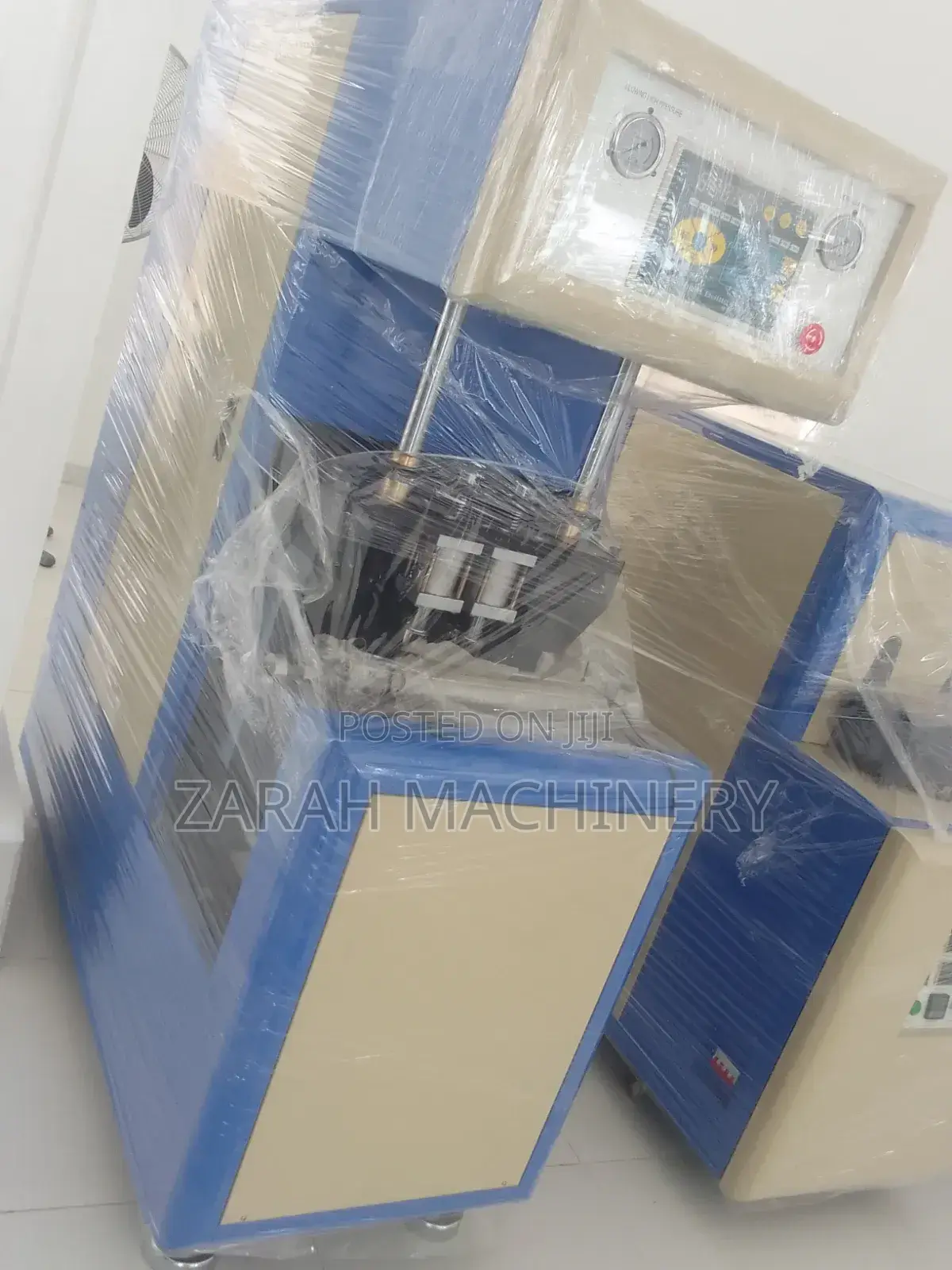 Pet Blowing Machine Plastic Bottle Making Machine