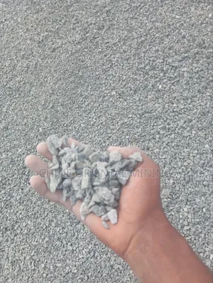 Iron Black Chippings and Granite for Construction Purposes