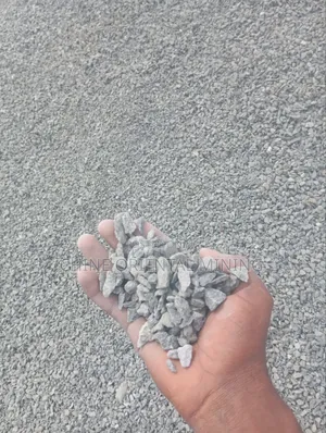 Iron Black Chippings and Granite for Construction Purposes