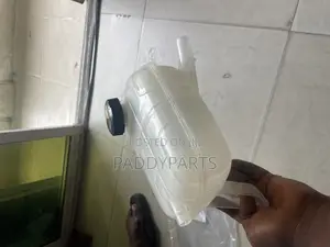 Kia Coolant Radiator Reservoir Tank With Cap 2021-2023