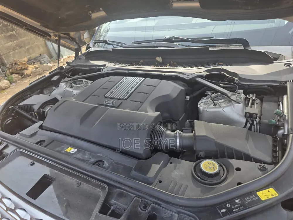 Land Rover Range Rover 2015 Silver