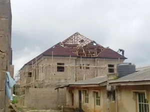 Strong Stone-Coated Tiles Roof