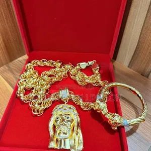Top Quality Necklace