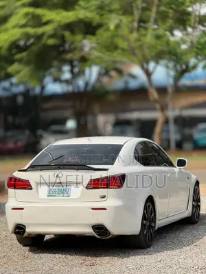 Lexus IS 2014 White