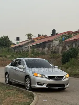 Honda Accord 2015 Silver