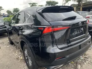Lexus NX 300 AWD 2018 Black