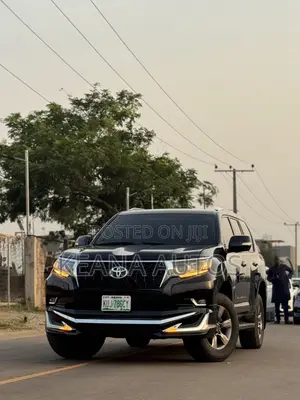 Toyota Land Cruiser Prado 2018 Black