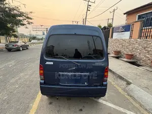 Suzuki Every Wagon 2004 Blue
