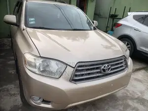 Toyota Highlander 2009 Gold