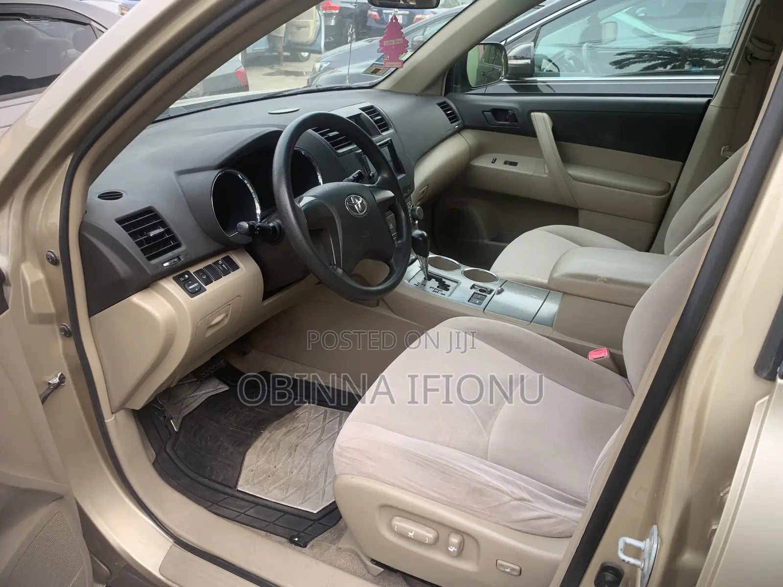 Toyota Highlander 2009 Gold