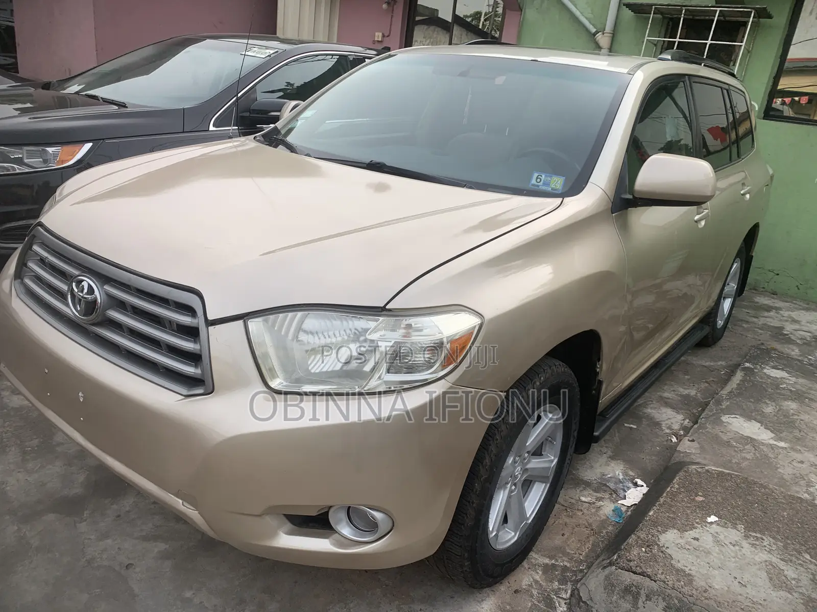 Toyota Highlander 2009 Gold