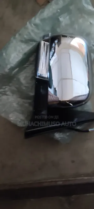 Side Mirror Mitsubishi Pajero Automatic
