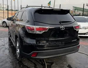 Toyota Highlander Limited Platinum 4x4 V6 (3.5L 6cyl 8A) 2017 Black