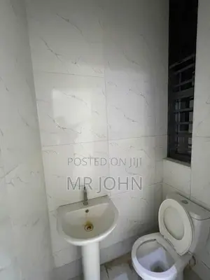 Studio Apartment in Ikota Villa Omi Pr, Lekki for rent