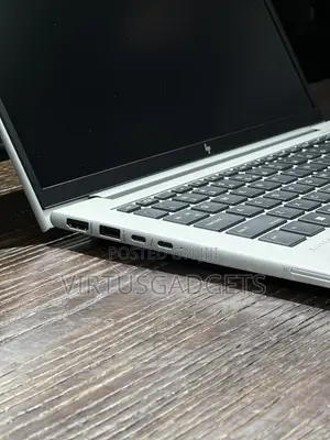Laptop HP EliteBook 840 G10 16GB Intel Core i7 SSD 512GB