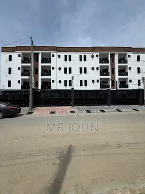 2bdrm Apartment in Igboefon, Lekki for sale