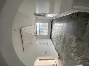 4bdrm Townhouse / Terrace in Wuye for rent
