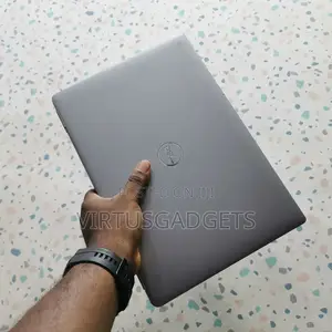 Laptop Dell Latitude 5320 16GB Intel Core i7 SSD 512GB