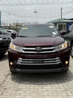 Toyota Highlander XLE 4x4 V6 (3.5L 6cyl 8A) 2018 Burgundy