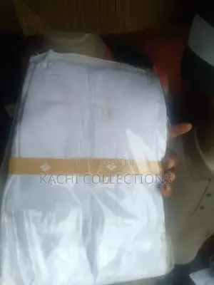 White Package Shirt : Off-White