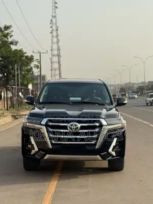 Toyota Land Cruiser 2018