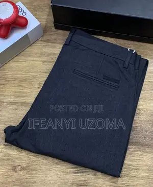 High Quality Men Pant Trying