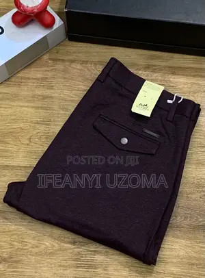 High Quality Men Pant Trying