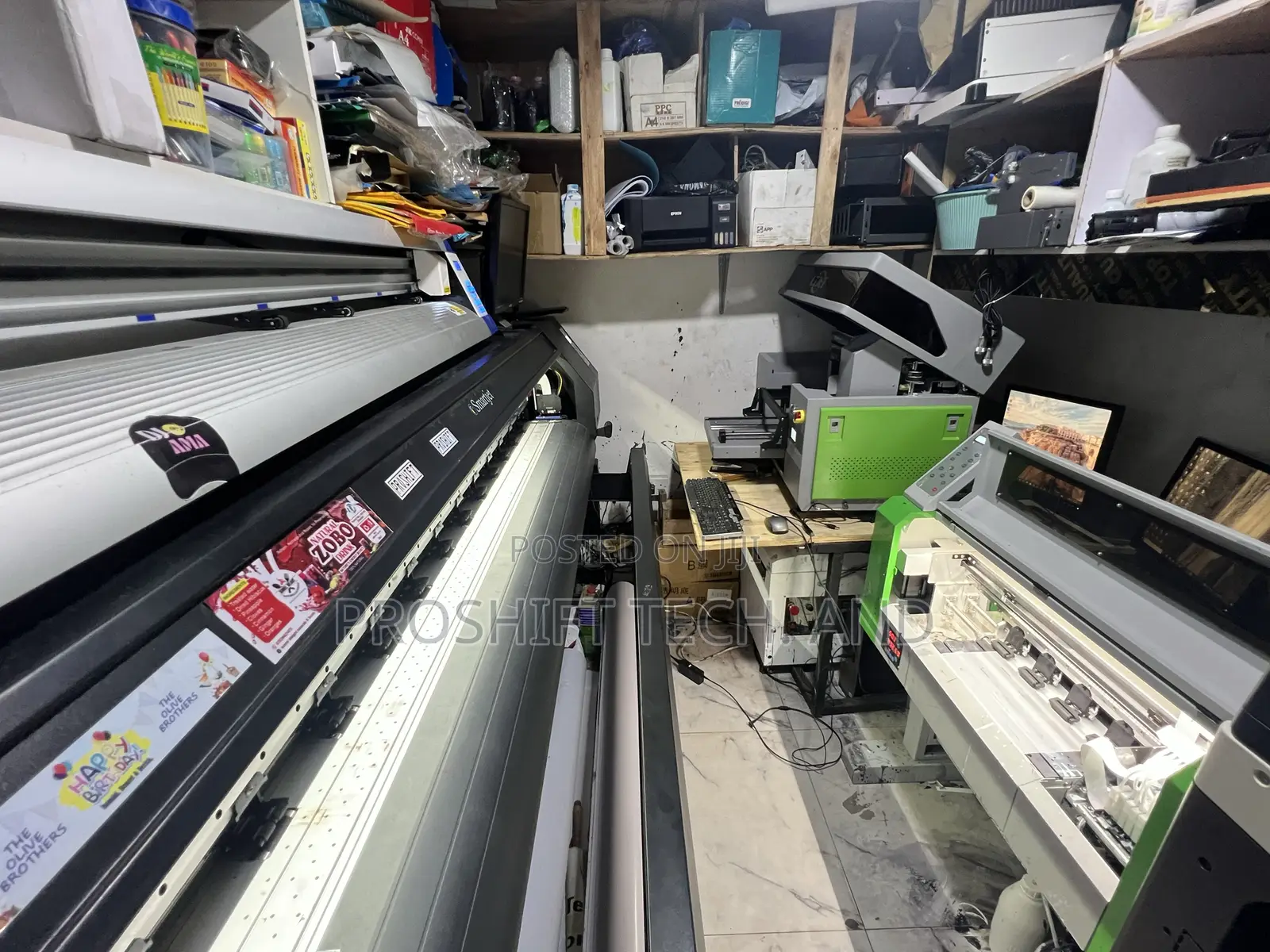 Uv Sticker and Uv Prints