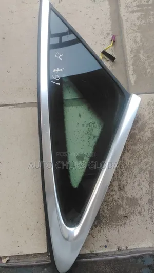Mercedes Benz 167coupe 2021 Vent Glass