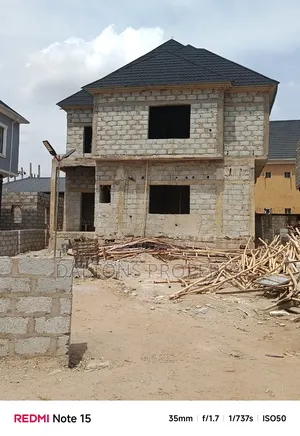 4bdrm Duplex in Aco District, Sabon Lugbe for sale